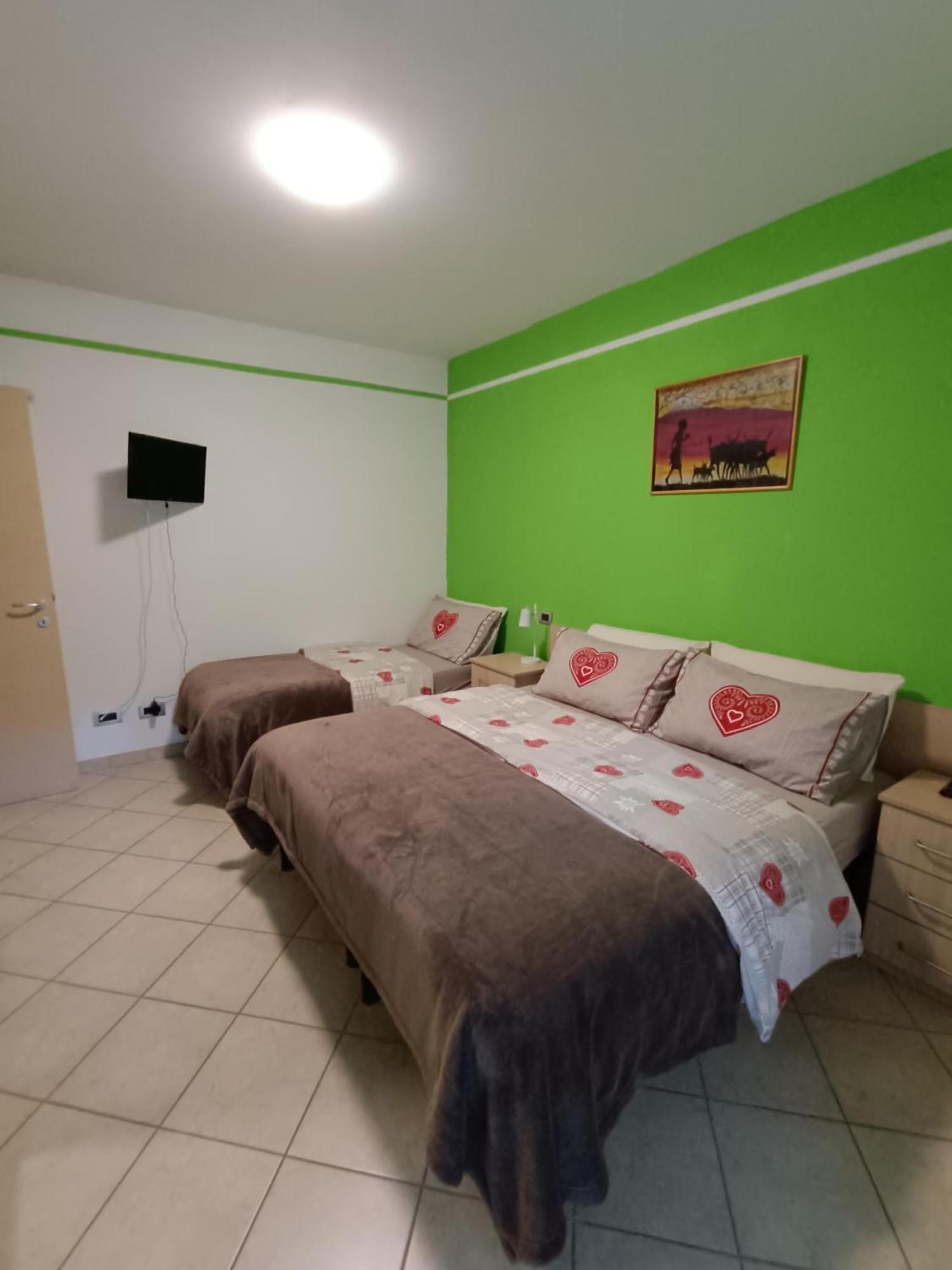 Pisolo Selvaggio Apartment Tirano Phòng bức ảnh