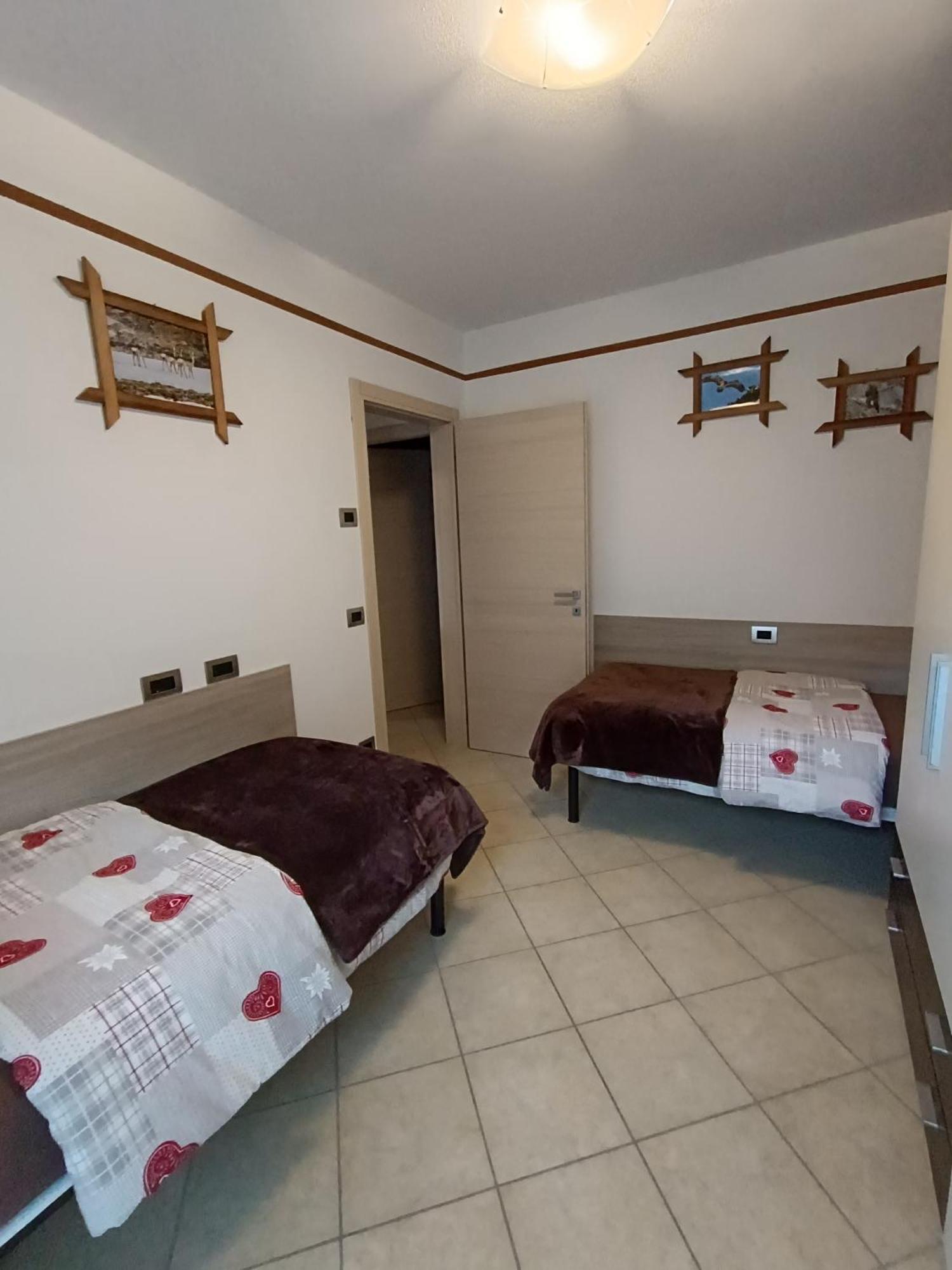 Pisolo Selvaggio Apartment Tirano Phòng bức ảnh