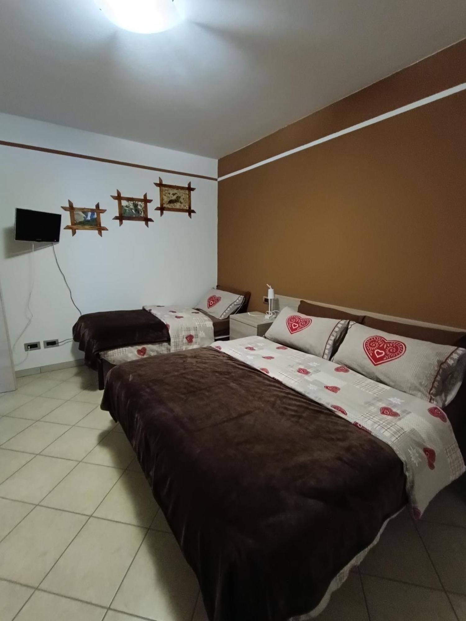 Pisolo Selvaggio Apartment Tirano Phòng bức ảnh