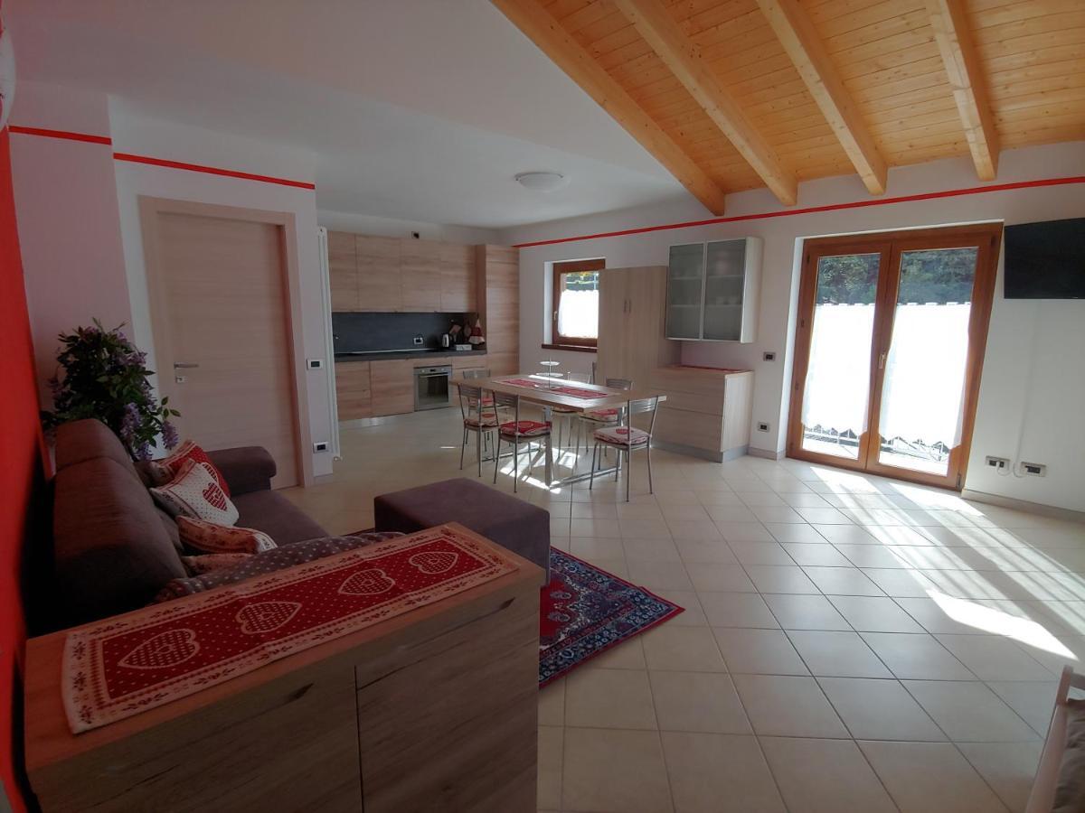 Pisolo Selvaggio Apartment Tirano Ngoại thất bức ảnh